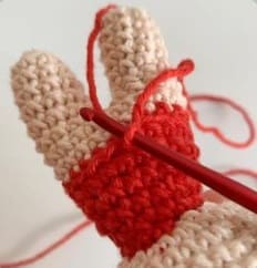 Alice Receita Boneca Amigurumi PDF Gratis